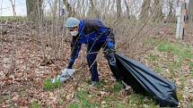 Téměř pět desítek žáků Základní školy speciální Frýdlant se ve středu 21. dubna 2021 zapojilo v rámci mezinárodního Dne Země do úklidu Frýdlantu.