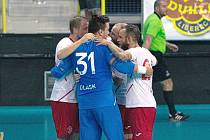 Poslední derby, které se hrálo 12. října, ovládl Liberec, který vyhrál jasně 6:1.