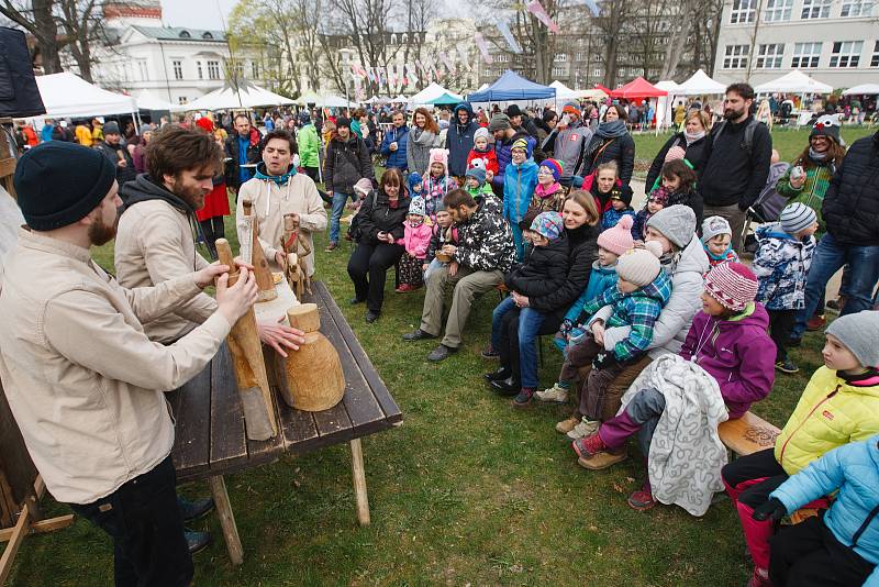 Liberecké Tatrhy v parku Clam-Gallasů a zahradách libereckého zámku.