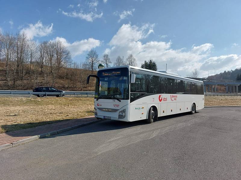 První výprava, které se účastnil i Ivan Vyskočil, odjela v neděli 27. února.