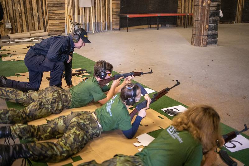 Krajské ředitelství Policie Libereckého kraje uspořádalo druhý ročník střelecké soutěže nazvané Studentská střela pro žáky středních škol s bezpečnostními obory.