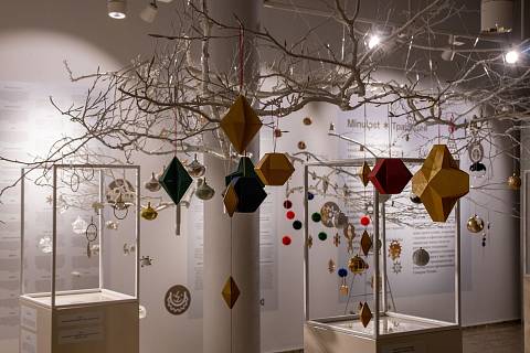 České centrum v Sofii v těchto dnech představuje výstavu Design Vánoc Severočeského muzea v Liberci.