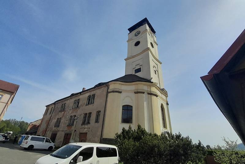 Vyhlídková věž v Jablonném v Podještědí.