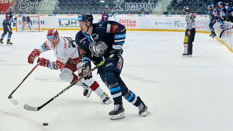 2. zápas čtvrtfinále Bílí Tygři Liberec – Mountfield Hradec Králové