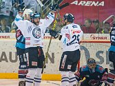 První utkání semifinále play-off Tipsport extraligy ledního hokeje mezi celky Bílí Tygři Liberec a Piráti Chomutov