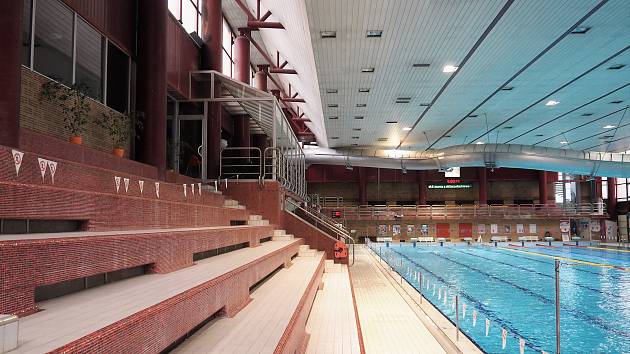Diskuse: Oprava bazénu se komplikuje, Liberec musel zrušit výsledek ...