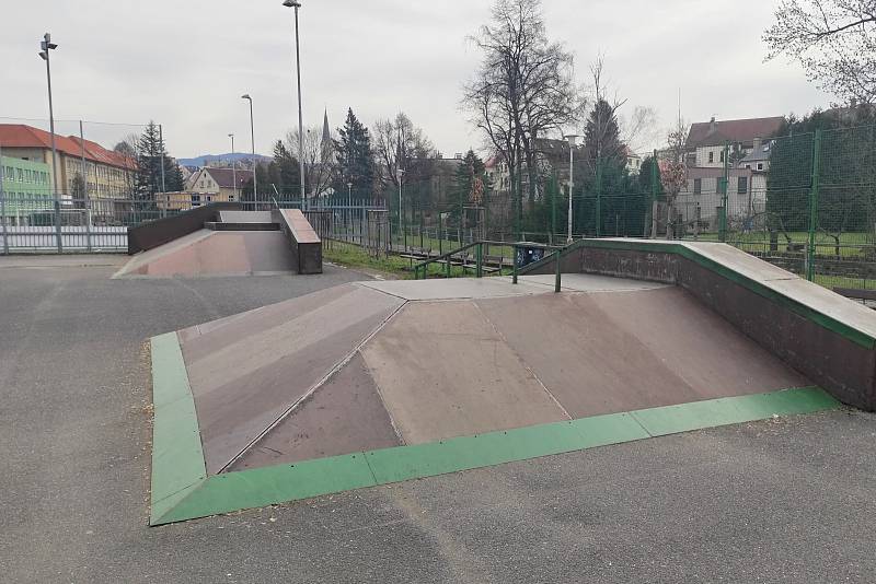 Liberecký skatepark je opět otevřený. Areál čeká rekonstrukce.