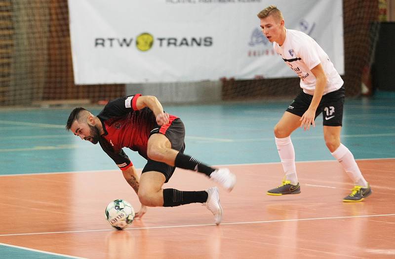 Futsalisti FTZS Liberec ohavně prohráli doma s Mělníkem 3:9.