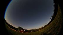 Pozorování noční oblohy na Jizerce zpestřil meteorický roj Perseid.