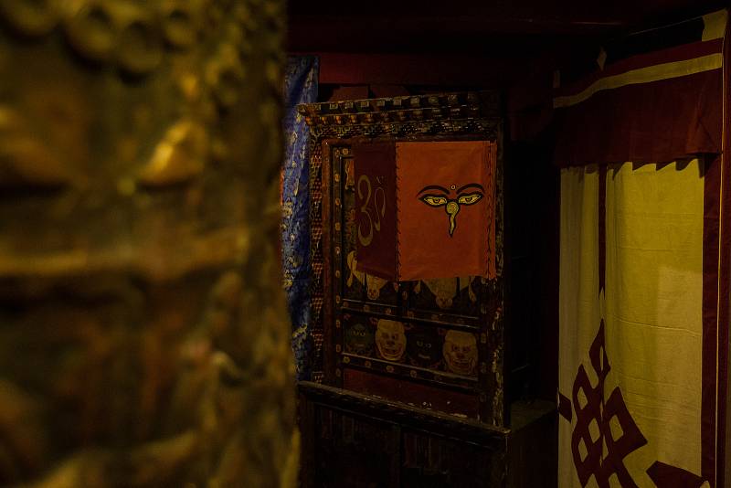 Slavnostní vernisáž unikátní výstavy Magický Himálaj proběhla 7. května v areálu bývalého libereckého výstaviště. Výstava je největší autorskou výstavou svého druhu ve Střední Evropě. Podává zajímavý přehled o čtyřech zemích: Nepál, Tibet, Bhútán, Indie. 