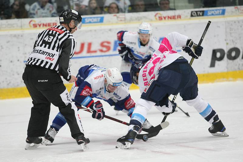 50. kolo hokejové extraligy mezi HC Bílí Tygři Liberec vs HC Kometa Brno