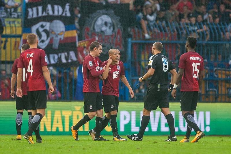 Zápas 3. kola první fotbalové ligy mezi týmy FC Slovan Liberec a AC Sparta Praha se odehrál 13. srpna na stadionu U Nisy v Liberci.