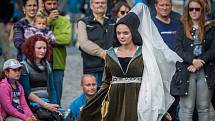 Svatováclavské slavnosti proběhly 28. září na Zámku Svijany. Na snímku je módní přehlídka dobových šatů.