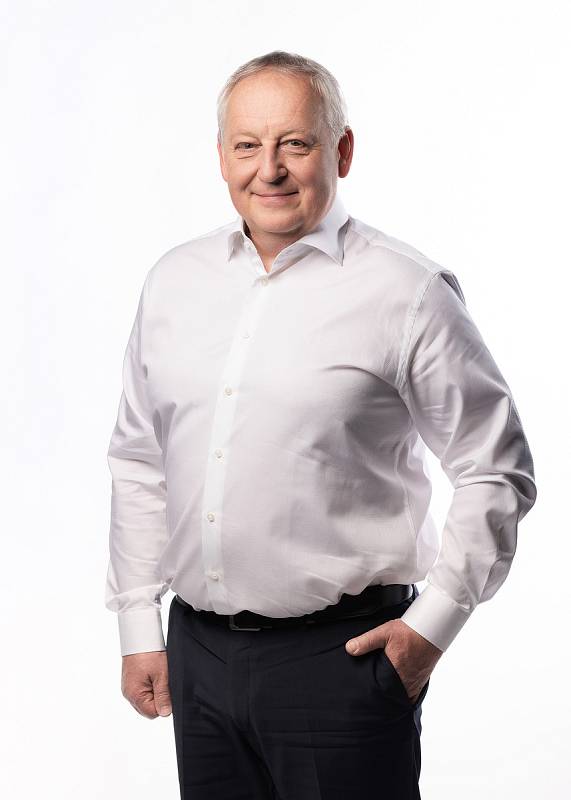 Jaroslav Zámečník, SLK společ. s TOP 09 a KDU-ČSL, 56 let, primátor města Liberec