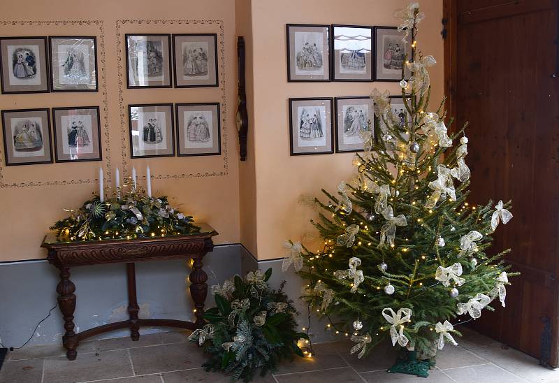 Vánoční výzdoba hradu Valdštejn.