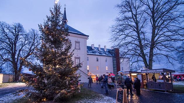 Advent na zámku Svijany