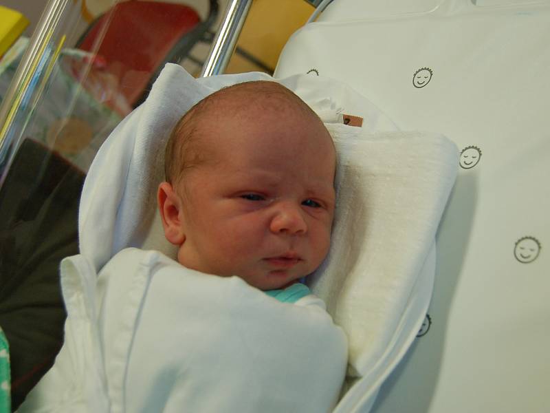 TOMÁŠ BELKO  Narodil se 28. prosince v liberecké porodnici mamince Daniele Belko z Jablonce nad Nisou.  Vážil 3,01 kg a měřil 49 cm.