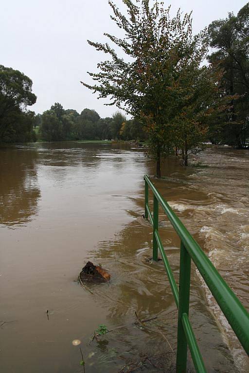 V pondělí 27.září obec Višňovou opět zasáhla povodeň.