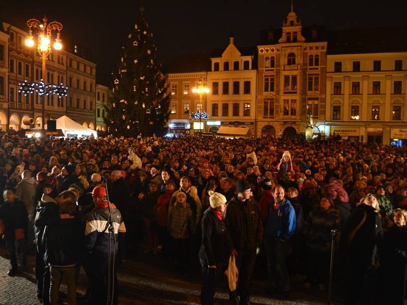 Vánoční strom se v Liberci na první adventní neděli v roce 2014 nerozsvítil.