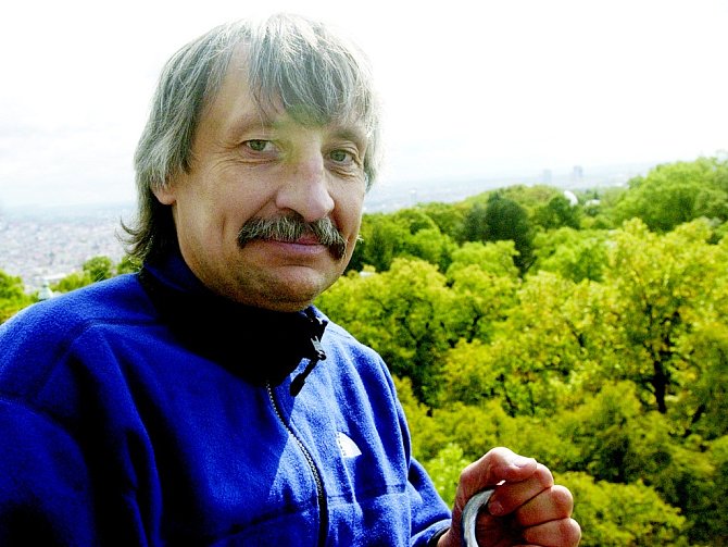 Rakoncaj je jeden z nejúspěšnějších českých horolezců, trenér horolezectví, autor knih o horolezectví a podnikatel v oblasti speciálního oblečení a vybavení pro trekking a horolezecké výpravy. 