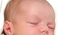Lence Poustkové a Pavlu Bursovi z Liberce se dne 6. října narodila dcera Chelsea. Měřila 49 cm a vážila 3, 25 kg.