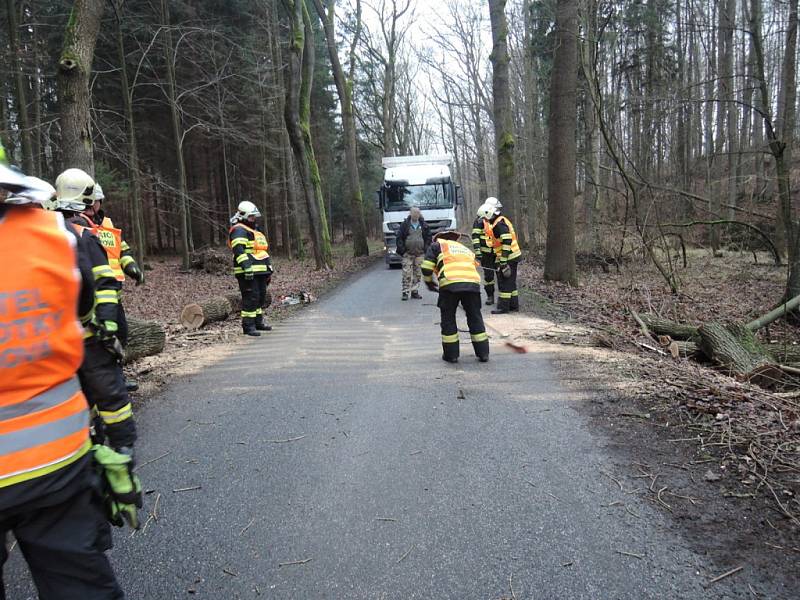 V úterý 9. ledna hasiči vyjížděli k 28 událostem.