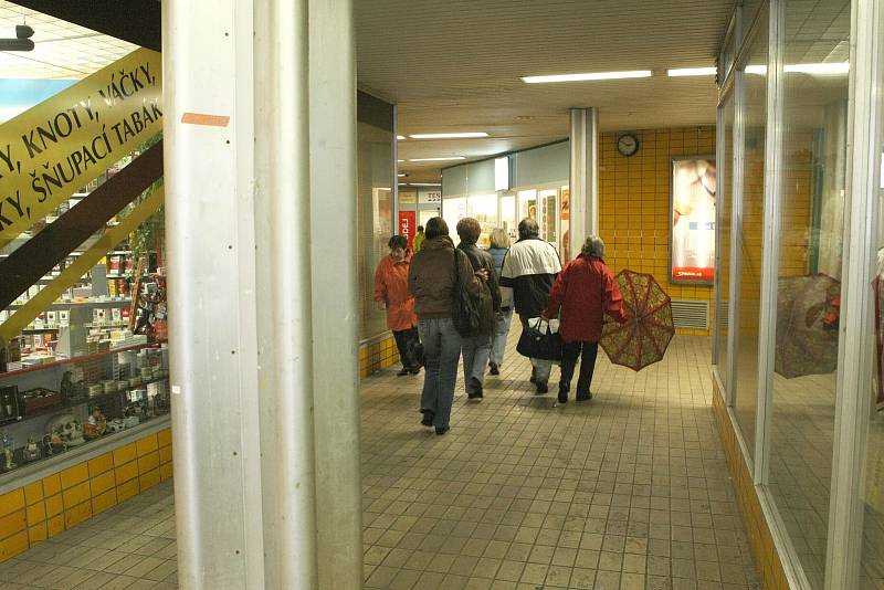 Liberec, obchodní dům Ještěd Tesco, 2008.