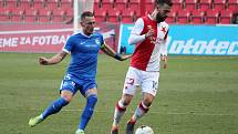 MOL cup, čtvrtfináleSlavia Praha - Slovan Liberec, zleva: Vladimír Coufal (L) a Josef Hušbauer (S).