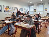 Výuka matematiky v 9. třídě na Křesťanské základní škole a mateřské škole J. A. Komenského v Liberci.