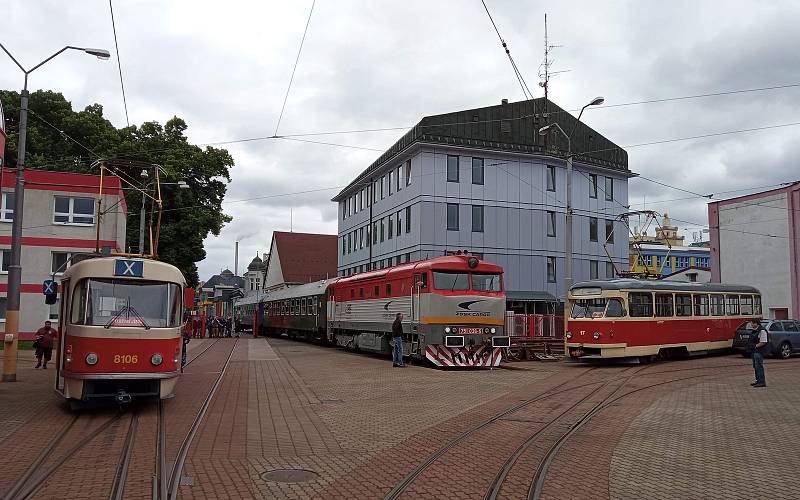 Historické tramvaje vyrazily do provozu.