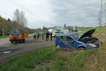Nehoda dvou aut v Českém Dubu.