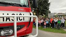 Utajené cvičení překvapilo školáky ve Frýdlantě a prověřilo připravenost hasičů.