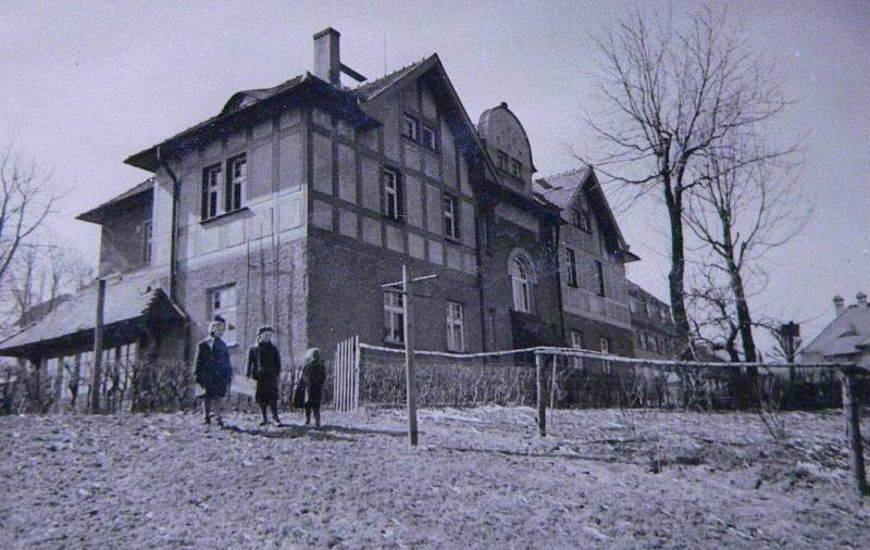 Foto domu čp. 415/IV ze soupisu domů fy J. Liebiega & Comp. z roku 1940 od arch. A. Corazza, s. 118‐120