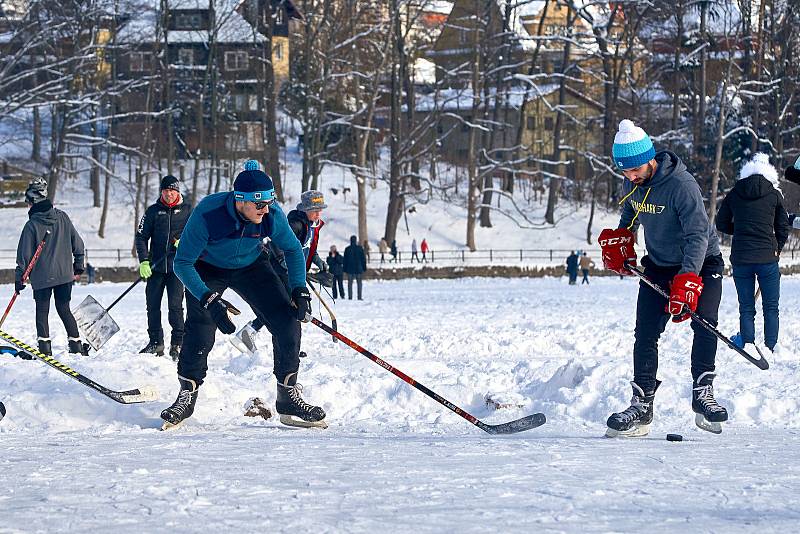 Bruslení na liberecké přehradě.