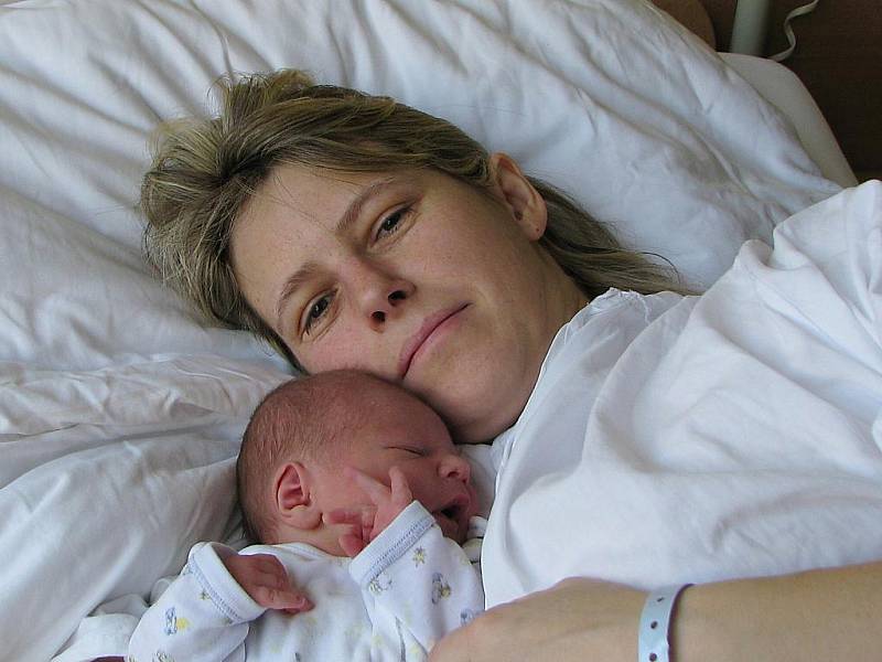 Mamince Daniele Buškové z Frýdlantu se 19. října 2011 narodil v jablonecké porodnici syn Jan. Měřil 49 cm a vážil 3,300 kg.