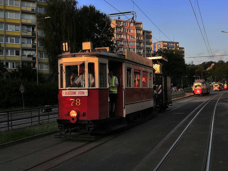 Konec metrovky v Čechách.