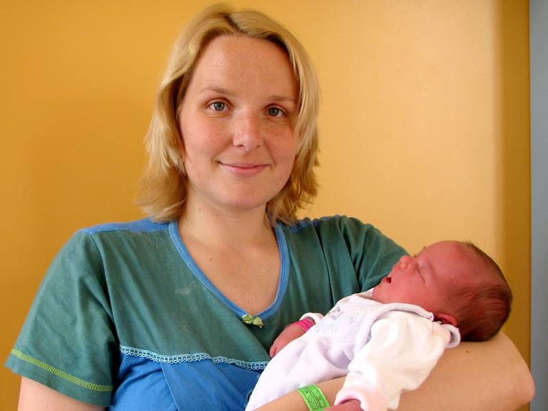 Markéta Lojková z Jindřichova Hradce se narodila 31. března 2012 Ludmile a Davidovi Lojkovým. Měřila 51 centimetrů a vážila 3500 gramů.