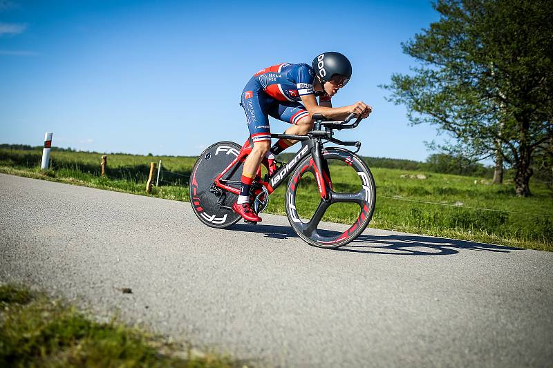 Mezinárodní tříetapový závod v silniční cyklistice RBB Tour zavedl peloton do malebných zákoutí území České Kanady, konkrétně do okolí Číměře, Popelína a Českého Rudolce. Foto: Jaroslav Svoboda/jsphoto.cz