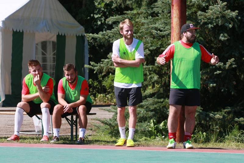 Na hřišti sportovního centra Bobelovka se konal už 14. ročník fotbalového turnaje Michálek Cup.