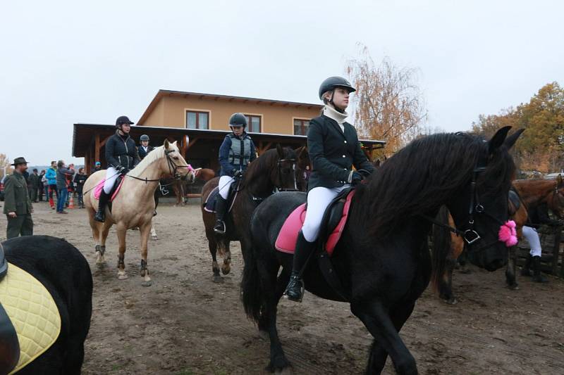 Hubertova jízda v Jindřiši.