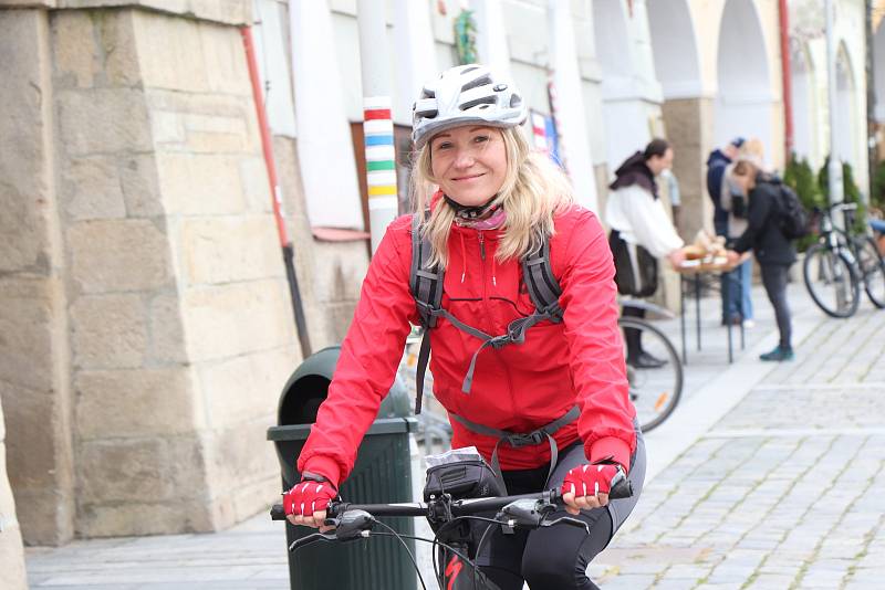 Desítky cyklistů vyrazily na populární Třeboňskou šlapku, k dispozici měli několik tras.