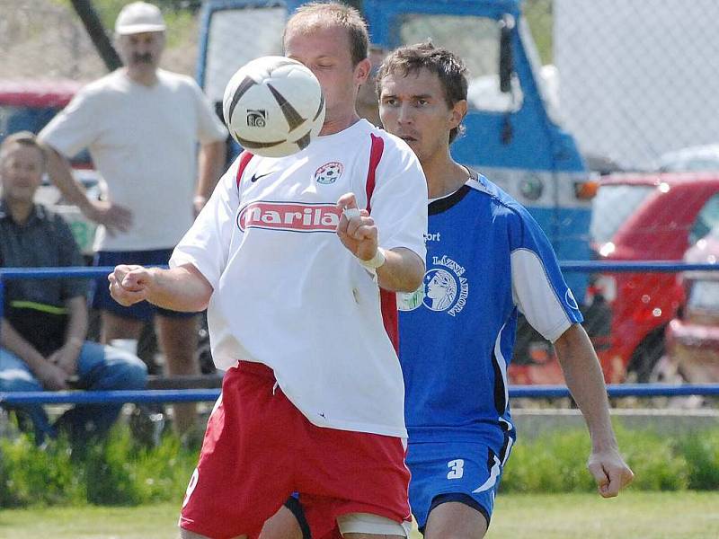 Momentka z divizního zápasu Třeboň - Votice (2:1).