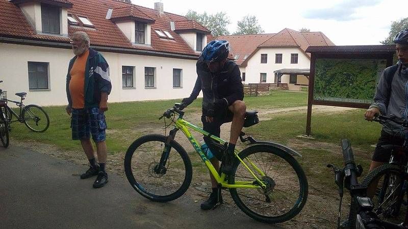 V sobotu byla slavnostně otevřená nová naučná cyklostezka z Kardašovy Řečice okolo rybníků.