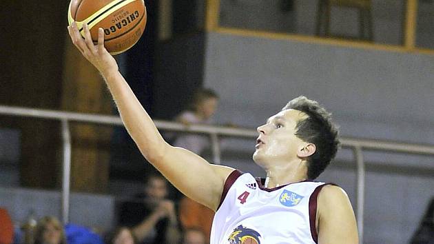 Rozehrávač basketbalistů Lions Jiří Kysela.