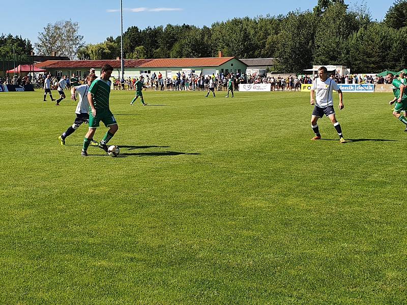 Šlágr okresního přeboru ve Staré Hlíně sledovalo přes 700 diváků.