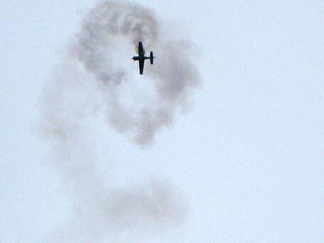 Nedělní soutěž Flymaster na jindřichohradeckém letišti se stala lákadlem pro veřejnost.