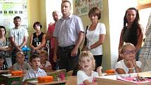 První školní den v 1. základní škole v J. Hradci. 