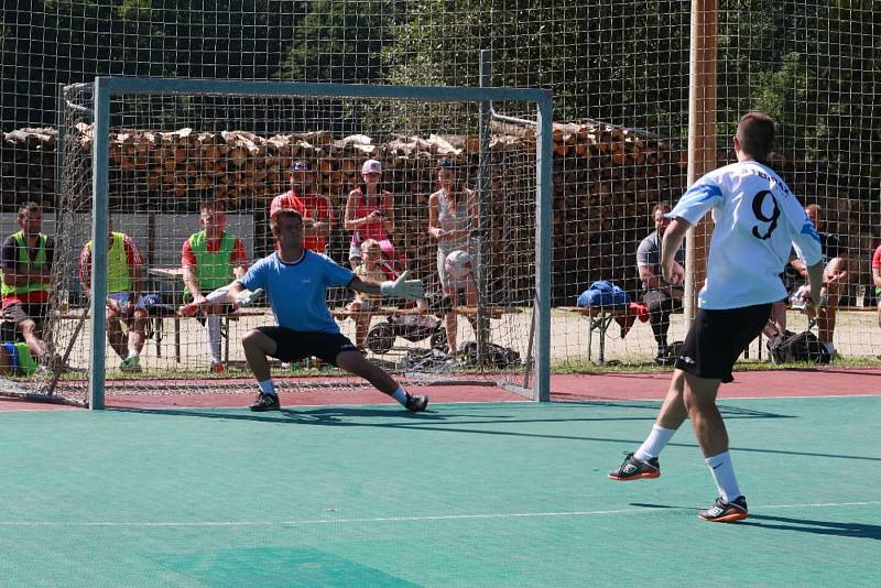 Na hřišti sportovního centra Bobelovka se konal už 14. ročník fotbalového turnaje Michálek Cup.