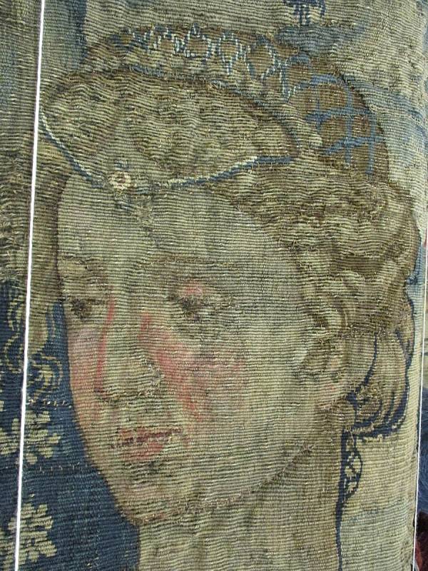 Pro Národní památkový ústav opravují v Ateliérech tapiserií v Jindřichově Hradci staré kousky, které ozdobí vimperský zámek.