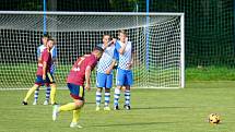 Fotbalisté Studené (v modrých dresech) doma v 2. kole I. B třídy porazili Novou Bystřici 4:3.